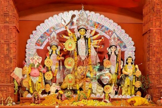Business on peak ahead of Durga Puja-2016 Business on peak ahead of Durga Puja-2016